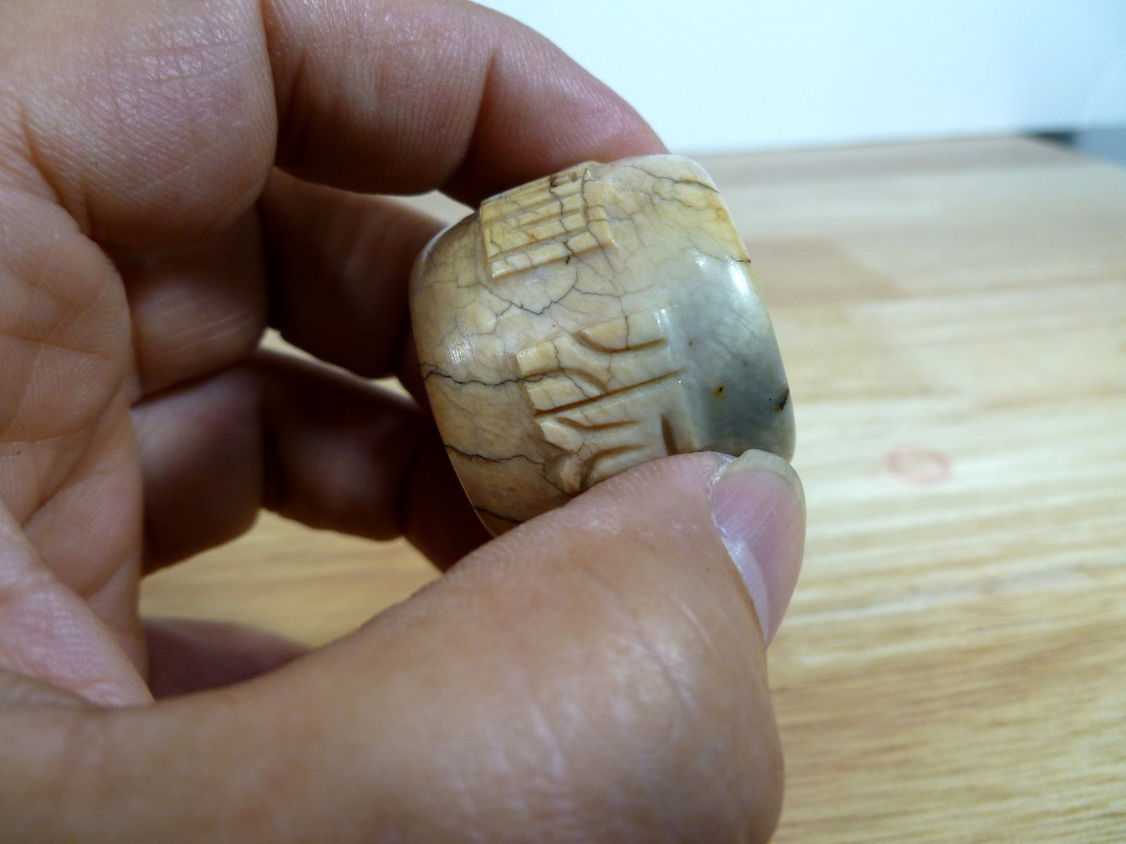 Chinese "Chicken-Bone" Jade Thumb Ring - 5