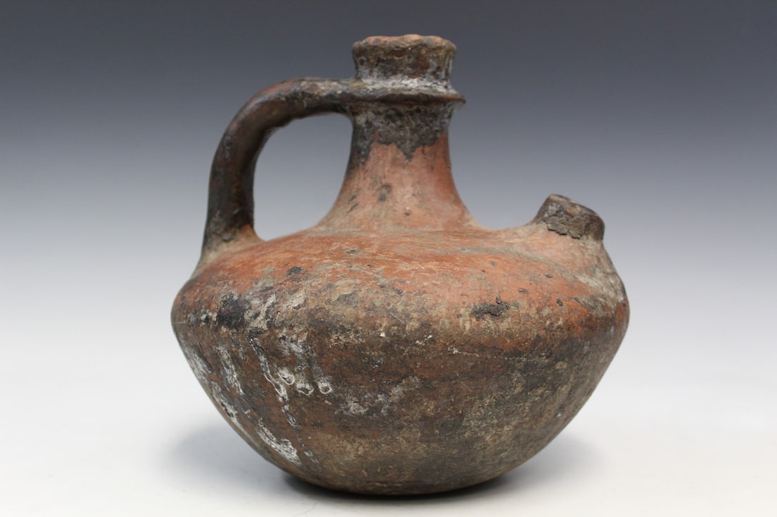 Old Stoneware Water Jug (1 of 9)