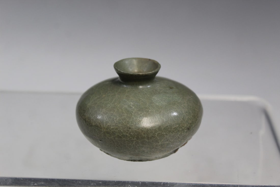 Korean Celadon Porcelain Oil Jarlet (1 of 5)