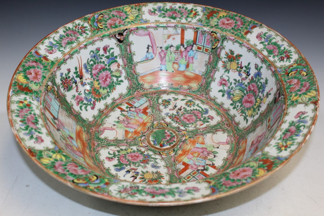 Very Large Chinese Rose Medallion Porcelain Punch Bowl (1 of 6)
