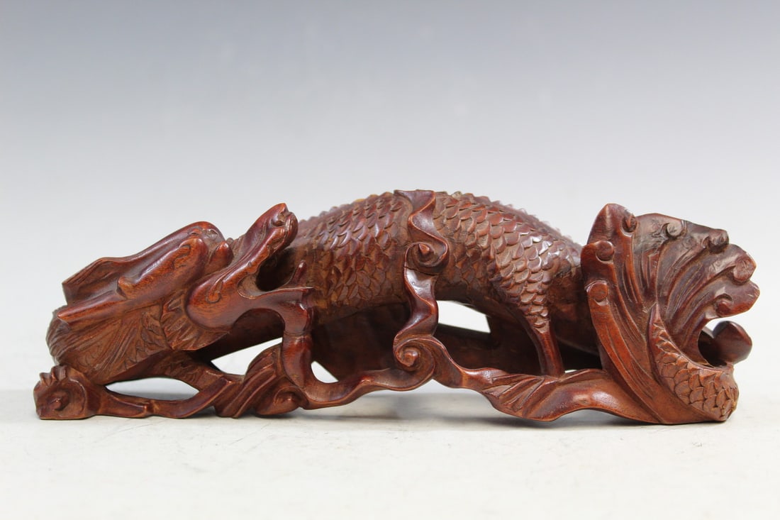 Chinese Carved Wood Dragon Brush Stand: Chinese Carved Wood Dragon Brush Stand. L 20 cm.