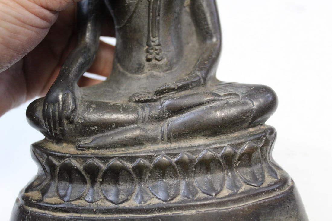 Thai Bronze Buddha Statue - 4