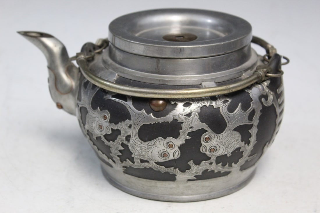 Chinese Yixing Pewter Teapot (1 of 8)