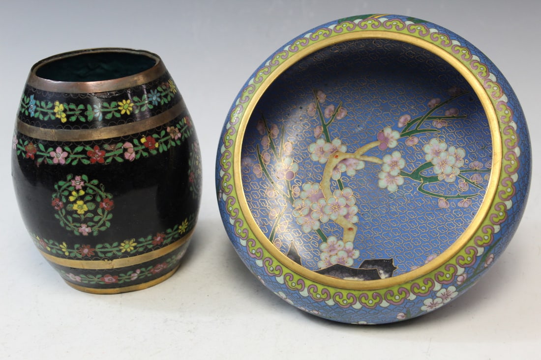 A Chinese Cloisonne Brush Washer and A Jar (1 of 9)