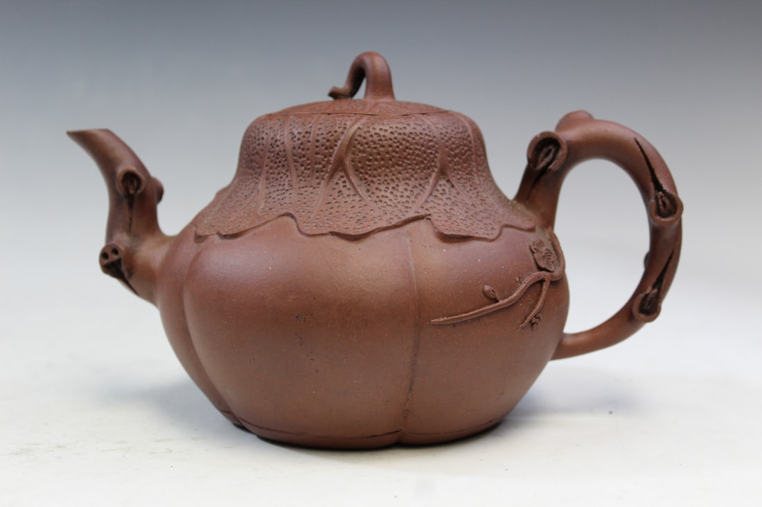 Chinese Yixing Teapot (1 of 9)