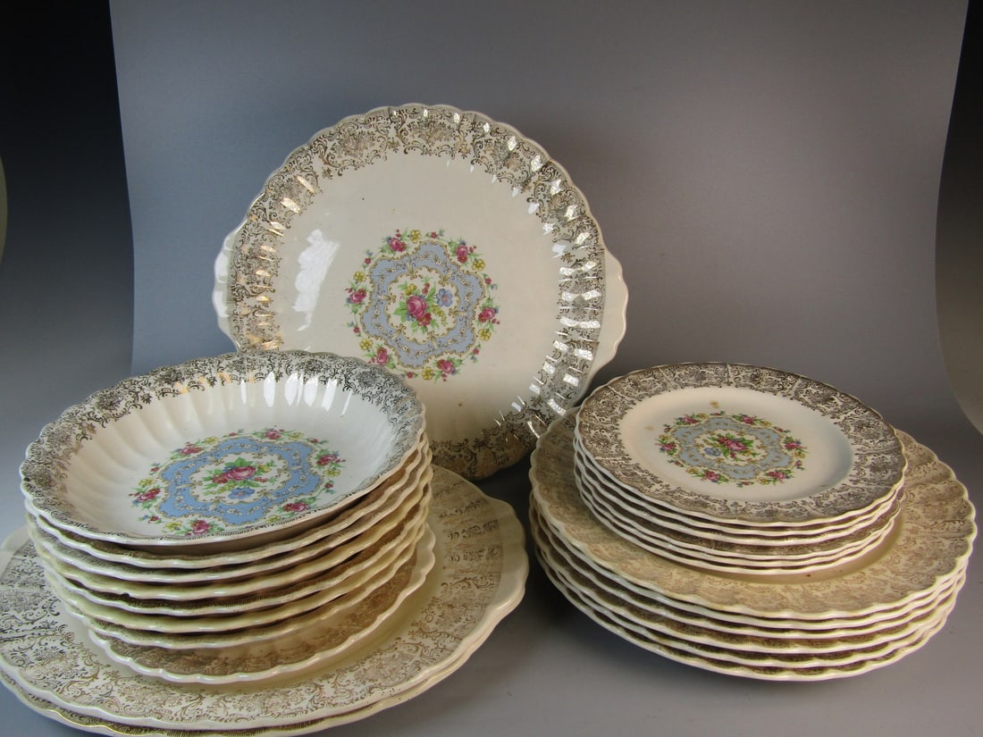 Group Lot of Limoges Dishes with 22 K Gold Decorations: Group Lot of Limoges Dishes with 22 K Gold Decorations. Largest L 12".
