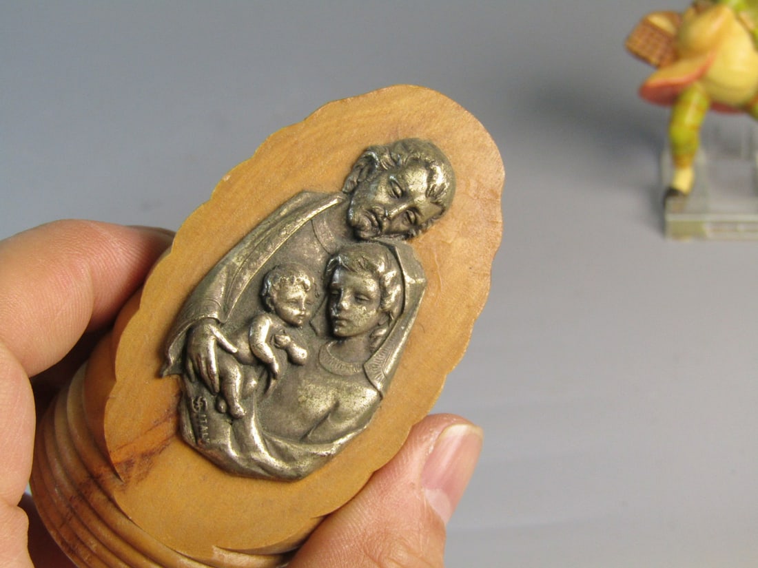 Three Decorative Figures - 6