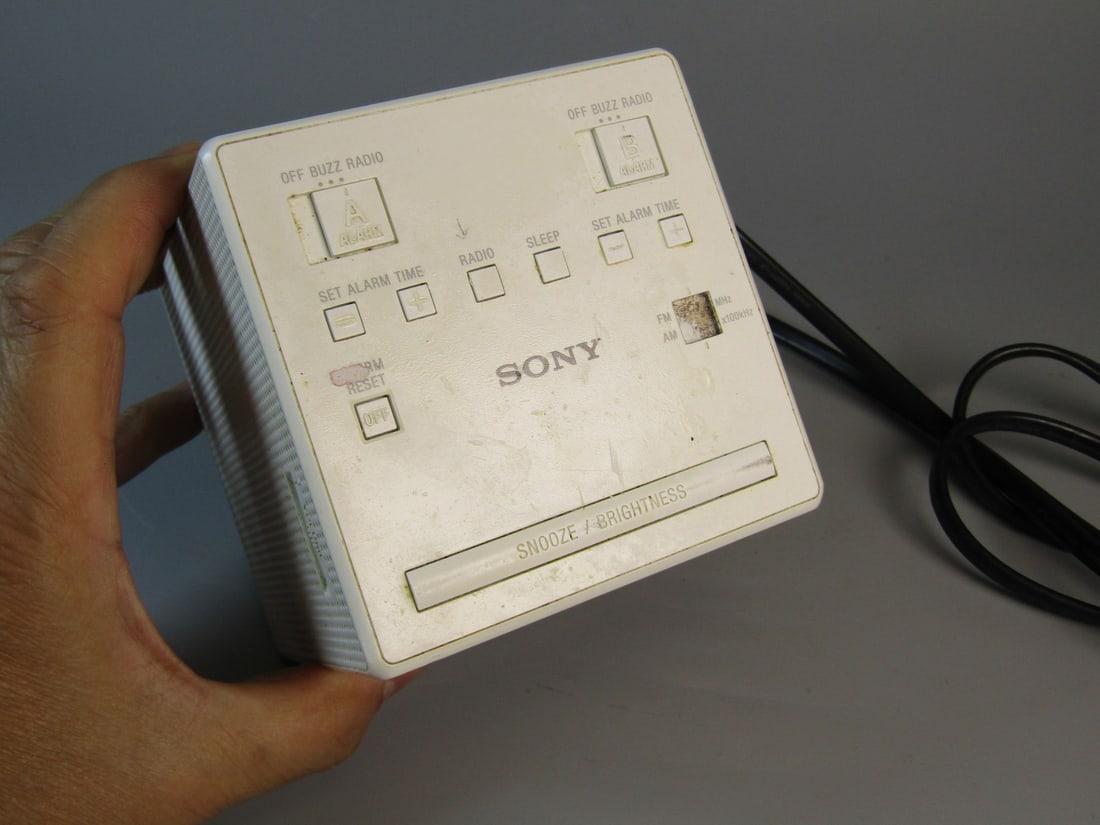 SONY Radio Clock - 2