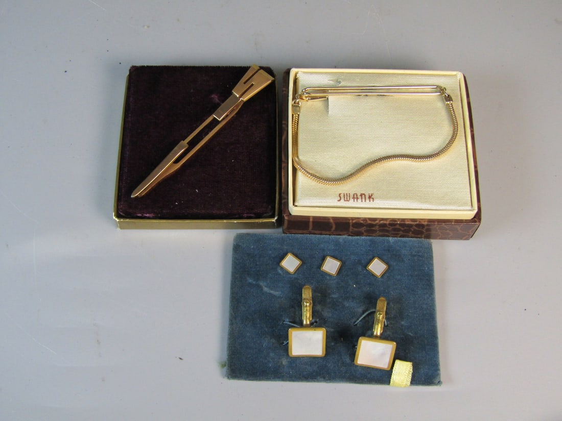 Swank Tie Pins and Cuff Links.: Swank Tie Pins and Cuff Links. . L 3.5".
