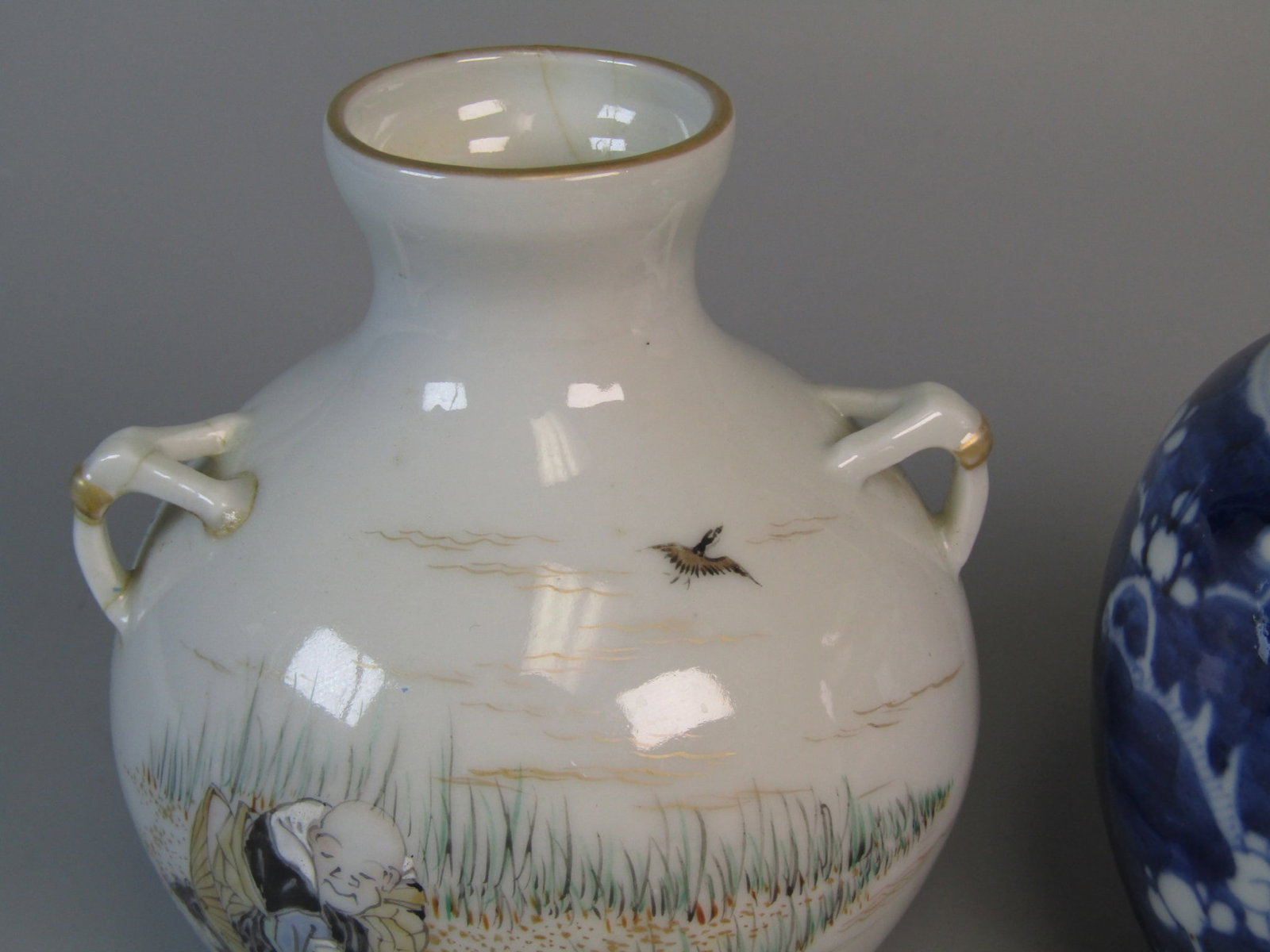 Two porcelain jars - 3