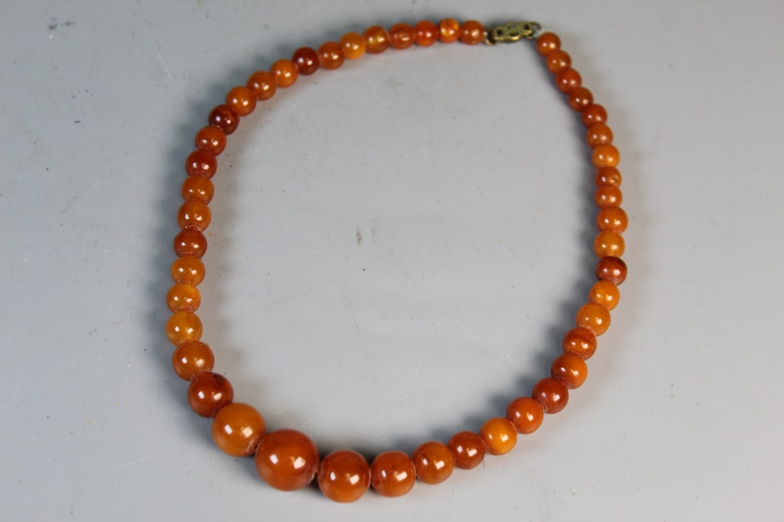 Amber Beads Necklace (1 of 5)