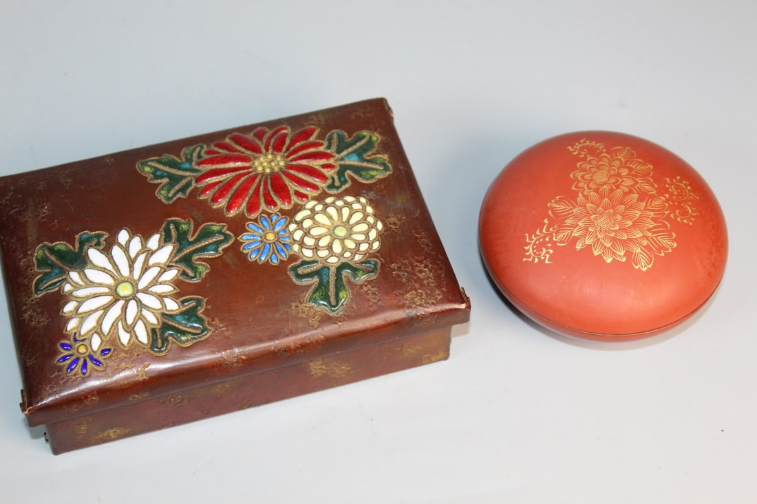 Two Japanese Boxes (1 of 7)