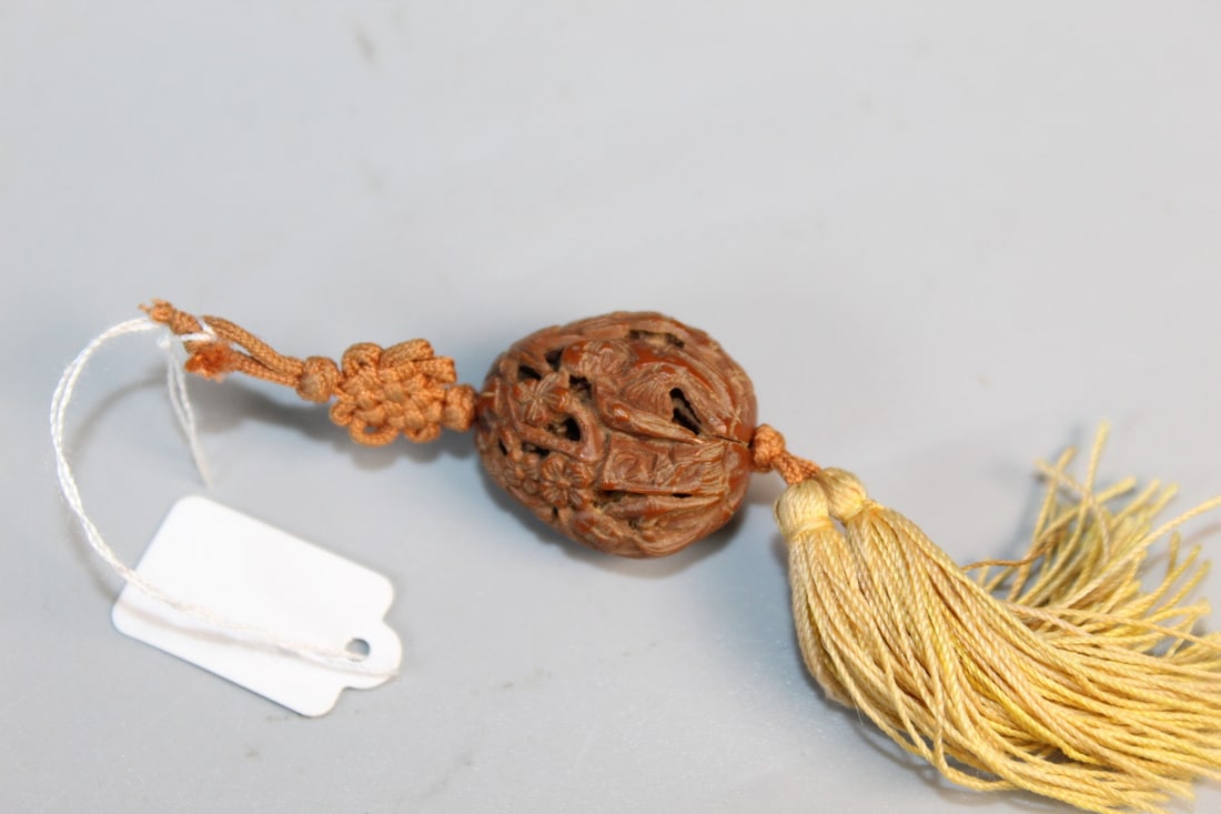 Chinese Carved Nut Pendant (1 of 4)