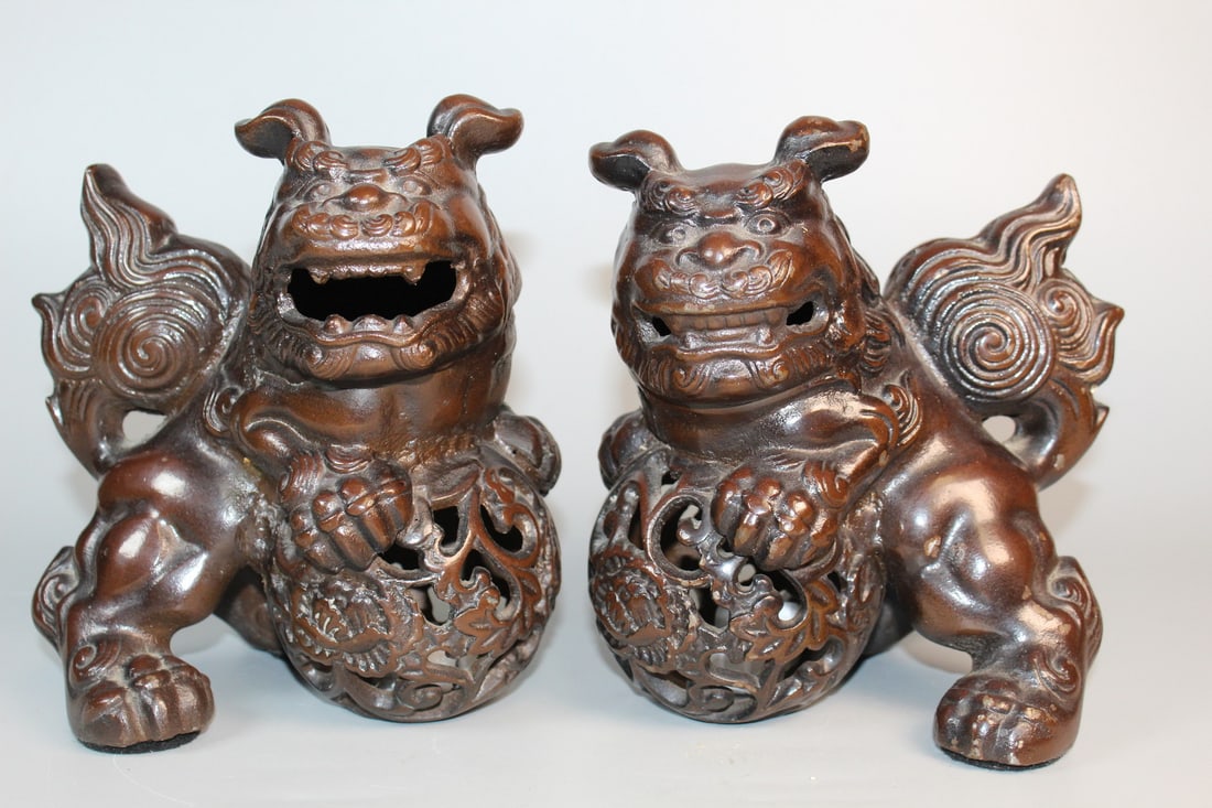 A Pair of Japanese Metal Foo Dogs (1 of 9)
