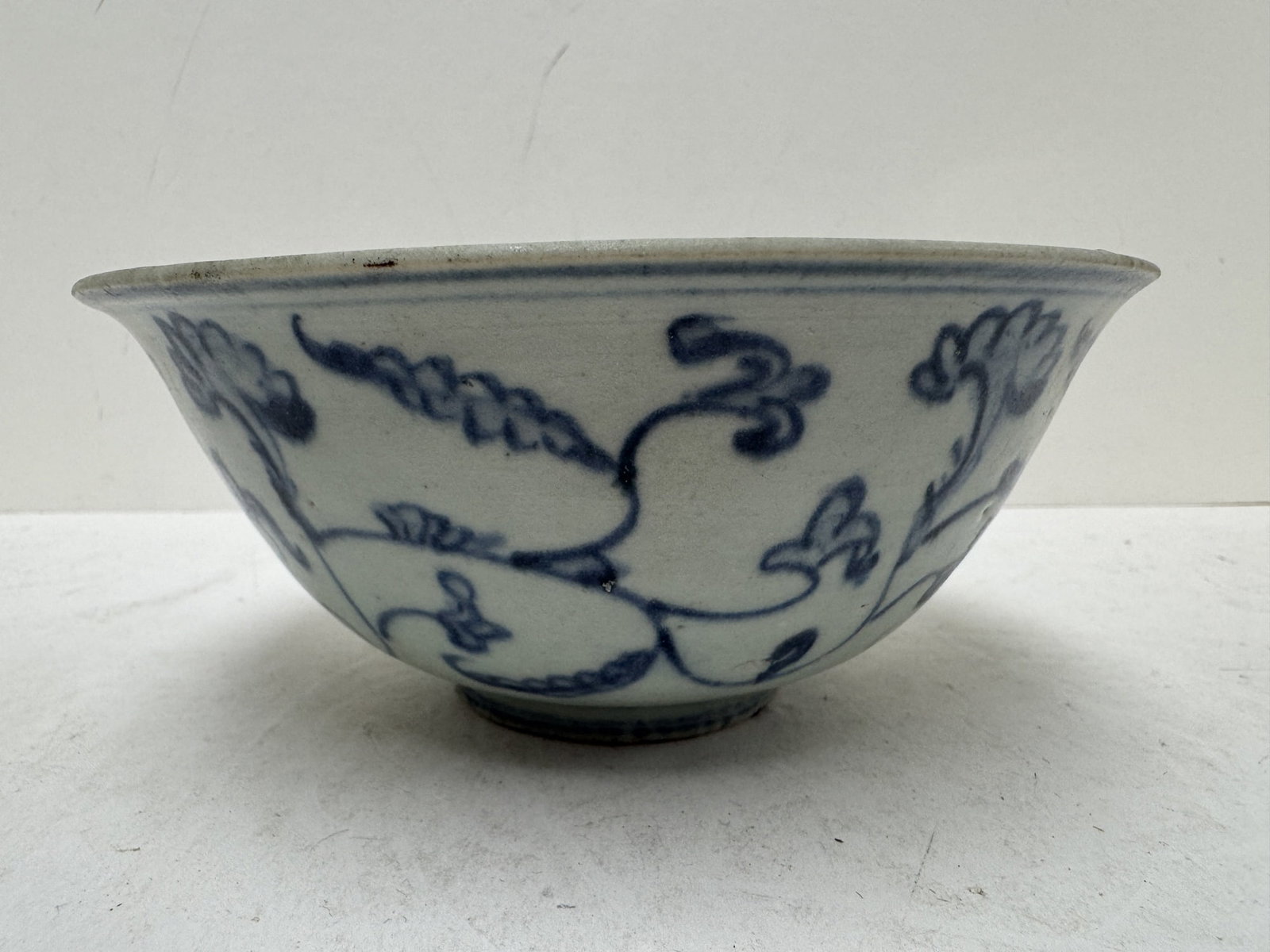 Chinese blue and white porcelain shipwreck bowl (1 of 3)