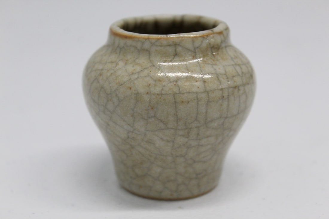 Chinese Crackle Glaze Porcelain Jarlet: Chinese Crackle Glaze Porcelain Jarlet. H 2.25". Diam 2".