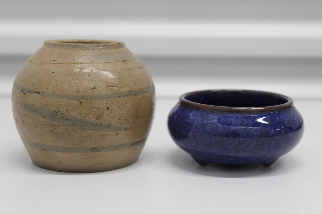 Pottery Jar and Incense Burner (1 of 5)