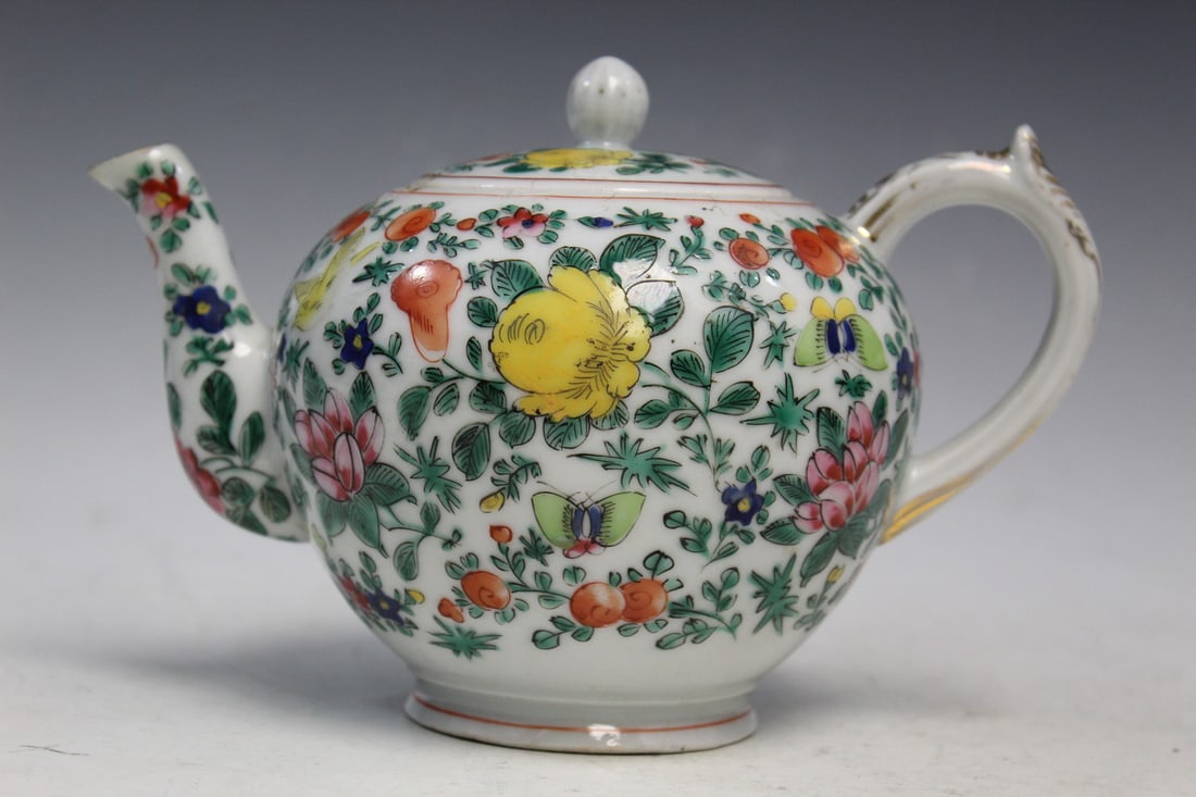 Chinese Export Famille Rose Porcelain Teapot (1 of 9)