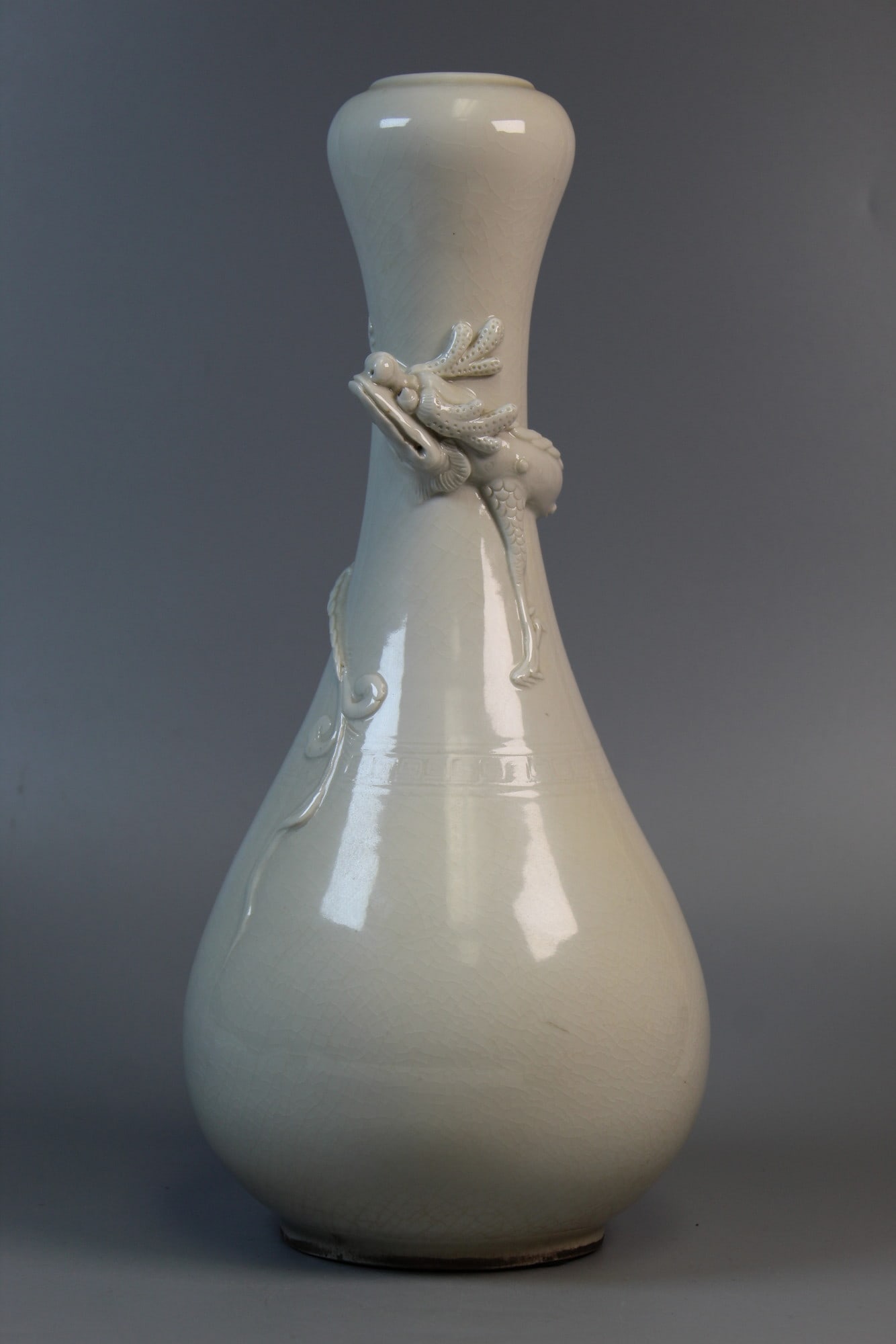 Chinese Blanc de Chine Porcelain Garlic-mouth Vase (1 of 9)