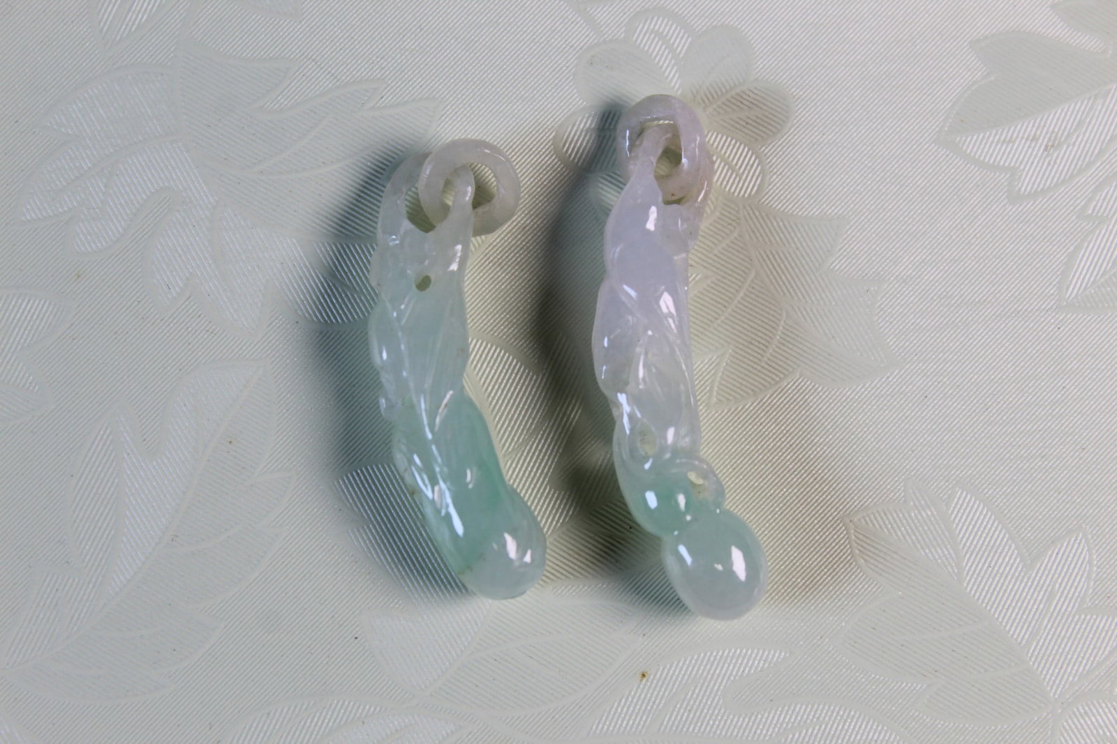 Two Chinese Carved Jade Pendants/Earrings (1 of 3)