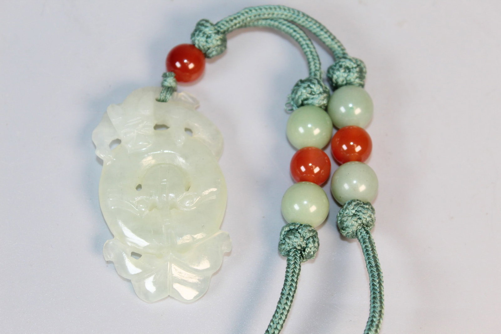 Chinese Jade Pendant Necklace: Chinese Jade Pendant Necklace. Jade 2.5x1.5".