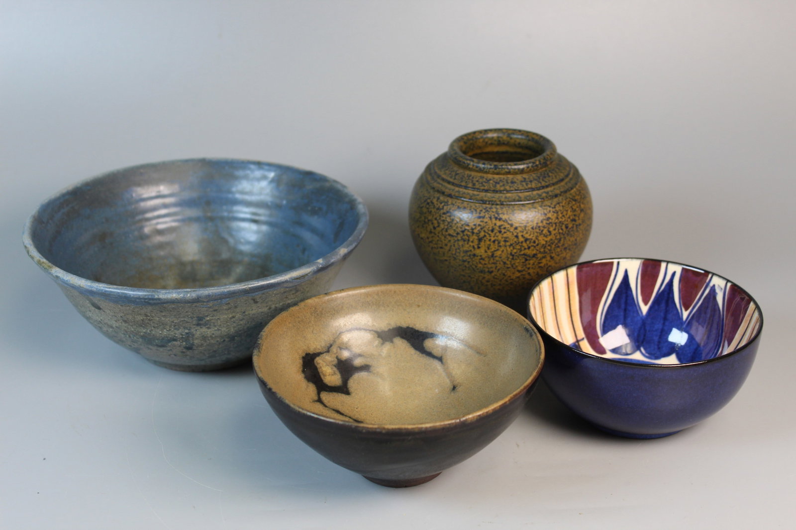 Pottery Bowls and Jar: Pottery Bowls and Jar. Diam 7".