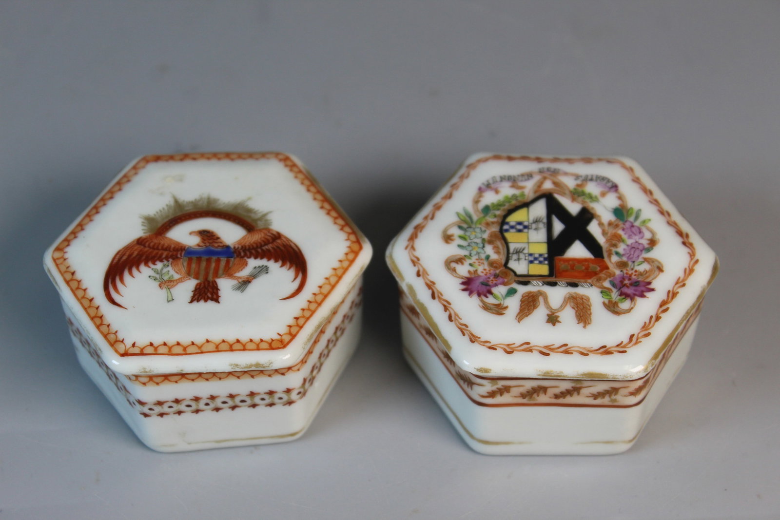 Two Chinese Export Armorial Trinket Boxes (1 of 9)
