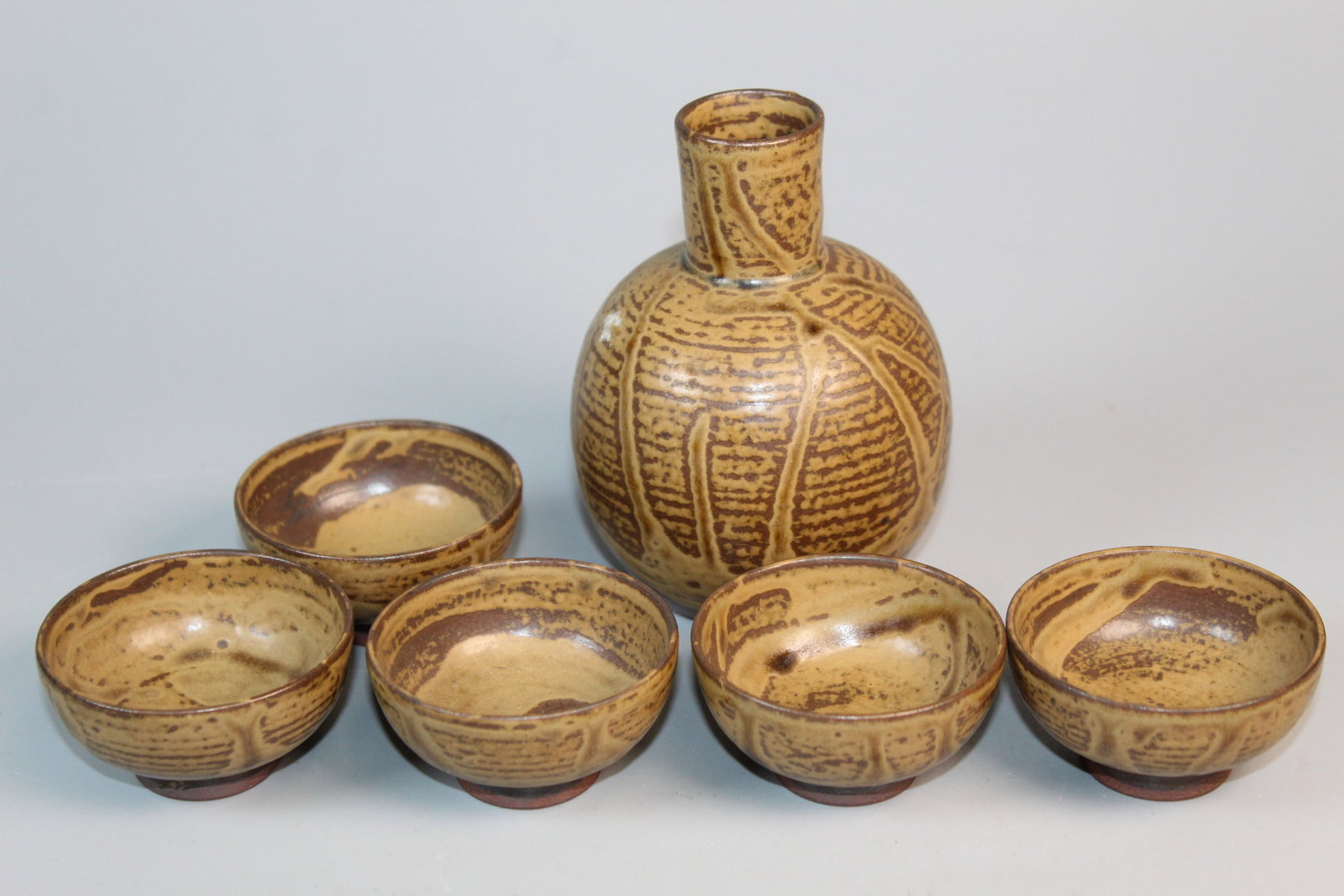 Japanese Pottery Vase and Cups Set (1 of 7)