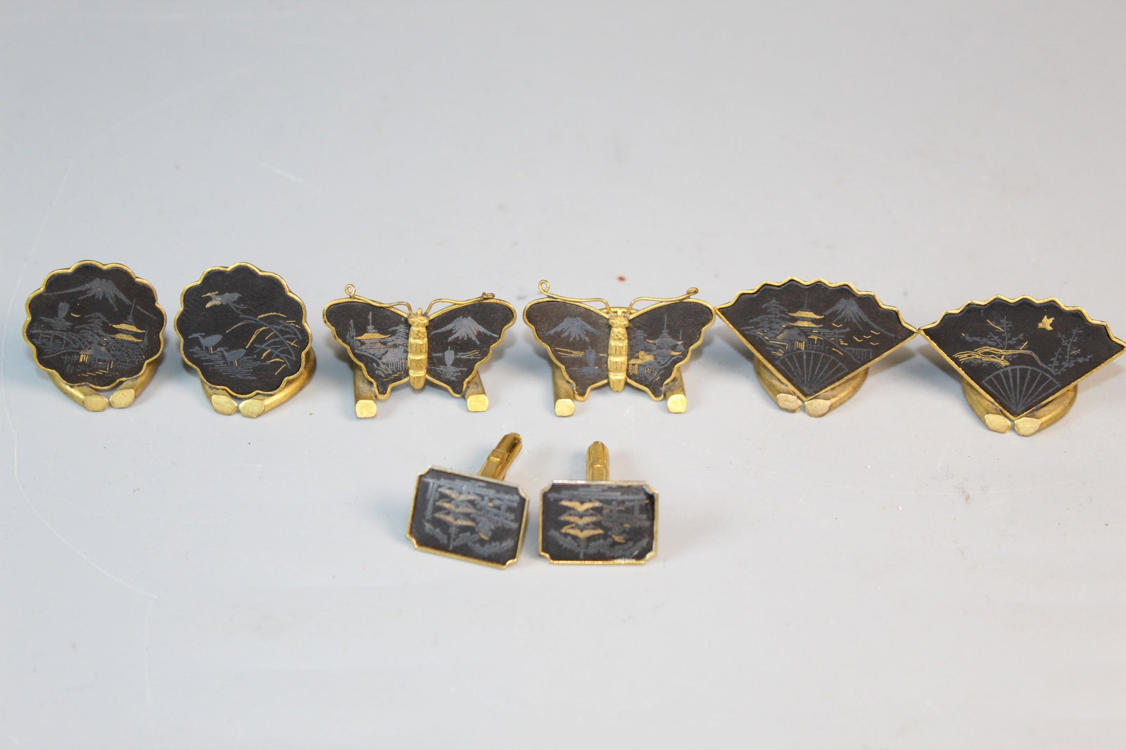Japanese Amita Cuff Links and Japanese Card Holders (1 of 5)