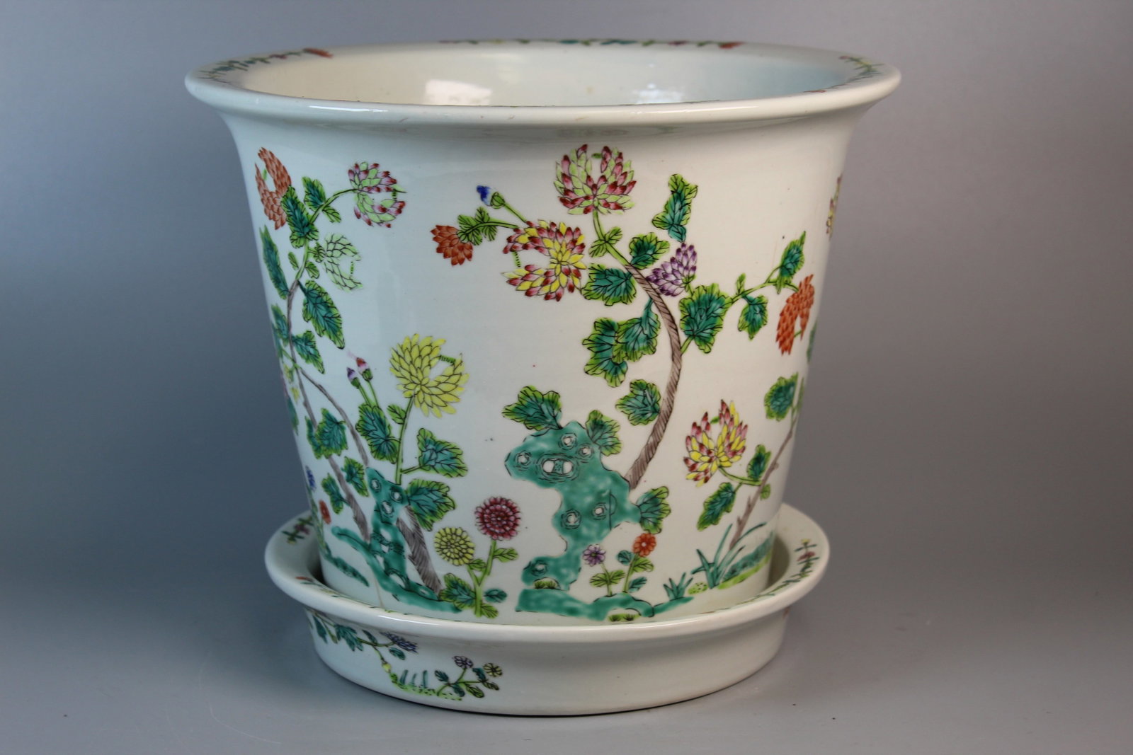 Chines Porcelain Planter (1 of 7)