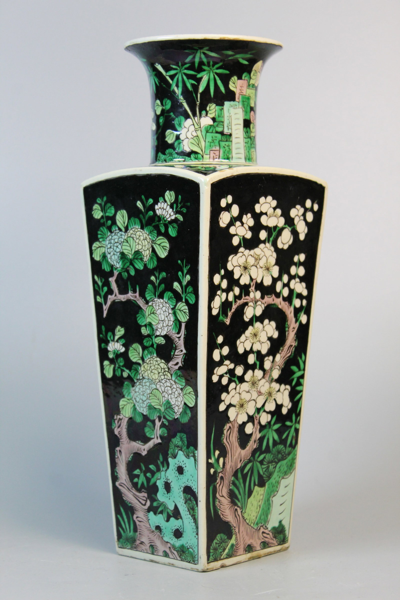 Chinese Famille Verte Porcelain Vase: Chinese Famille Verte Porcelain Vase. H 11.5". As Is