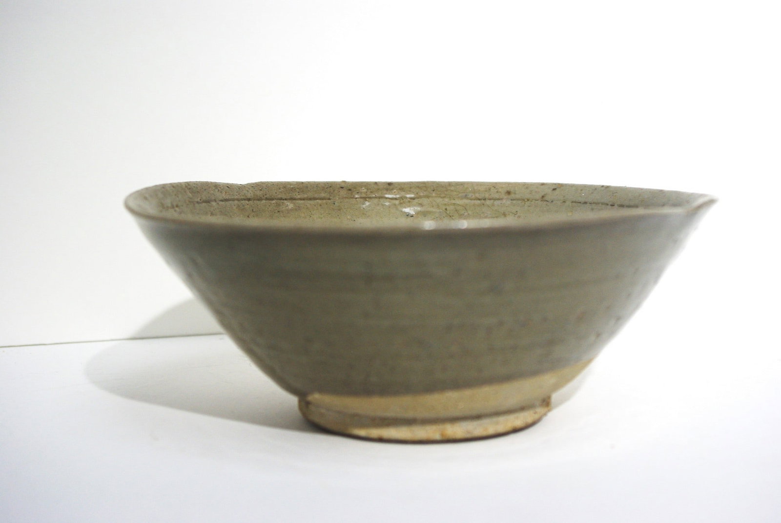 Chinese Celadon Glazed Bowl: Chinese Celadon Glazed Bowl. Diam 8"