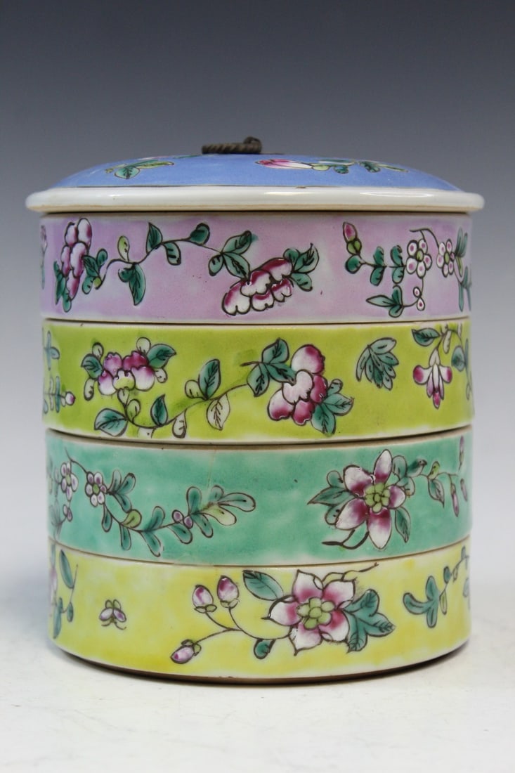 Chinese Famille Rose Porcelain Stacking Dishes (1 of 8)