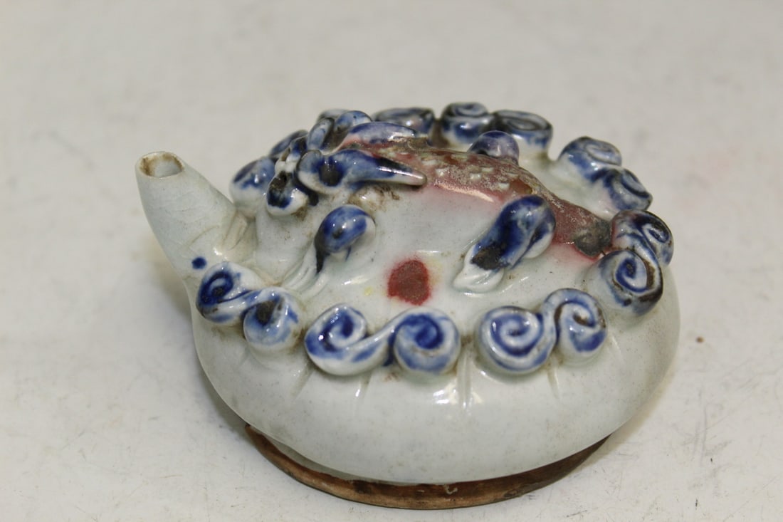 Korean Blue and White Porcelain Water Dropper (1 of 4)