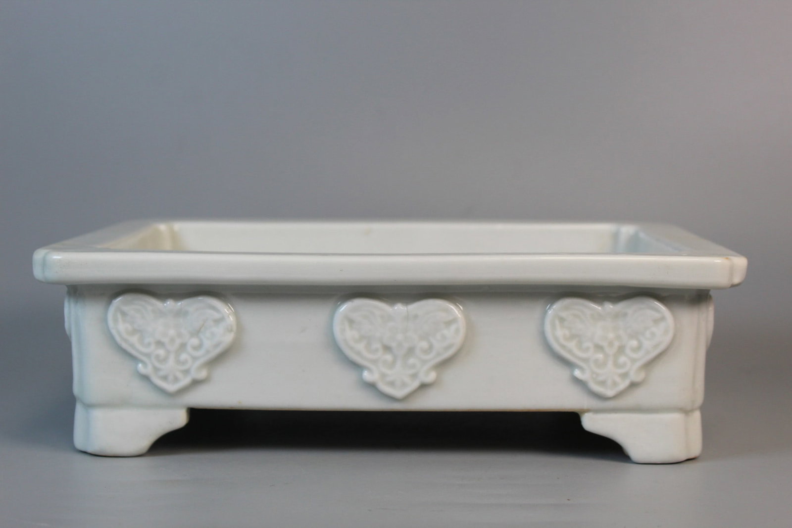 Chinese Blanc de Chine Porcelain Bulb Dish (1 of 6)