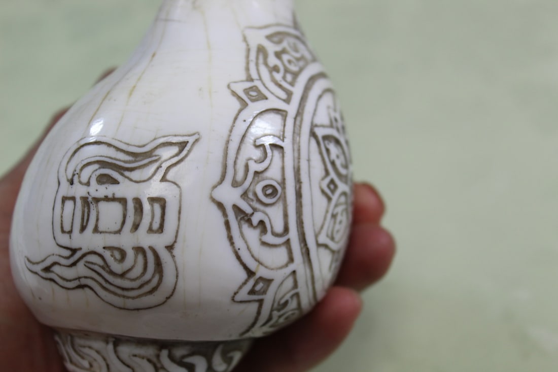 Tibetan Buddhist Conch Shell - 6
