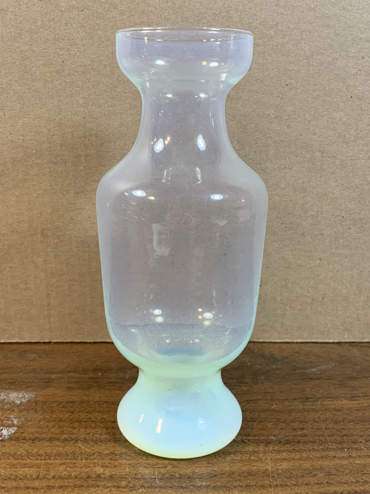 Vintage Glass Vase (1 of 6)