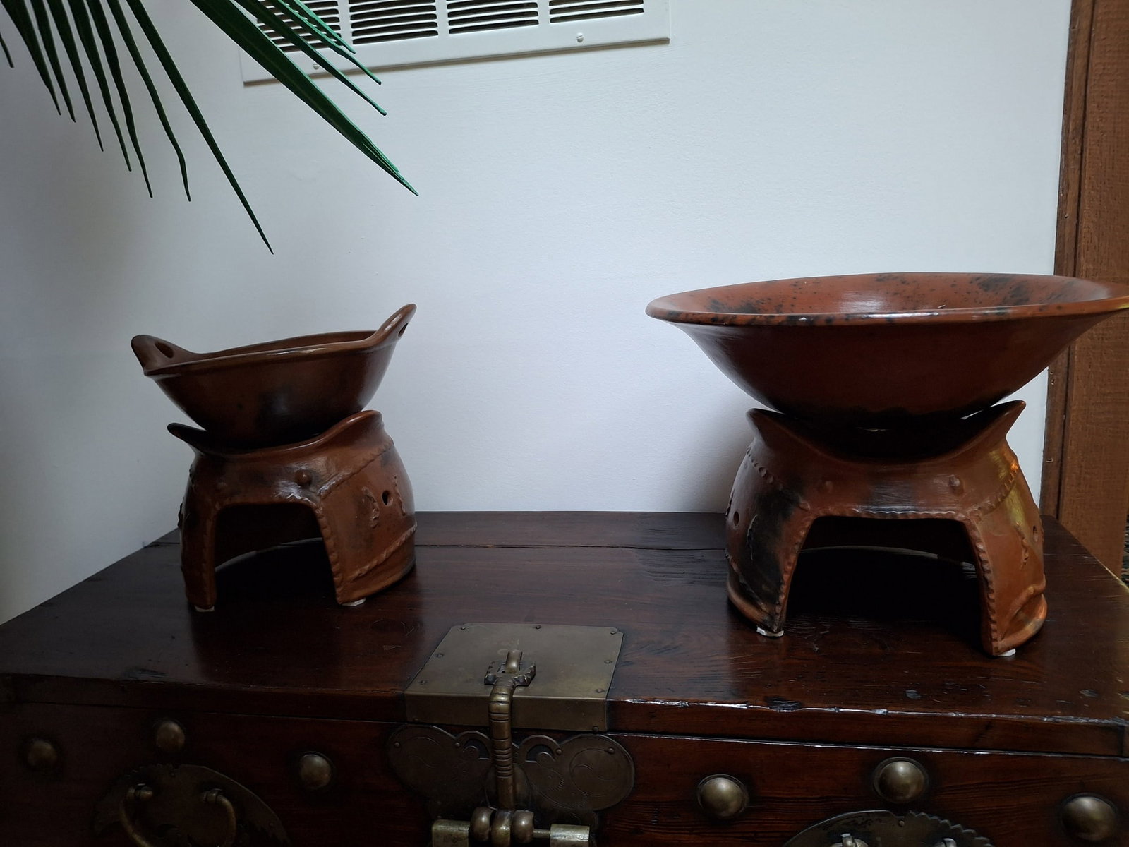 Two Lambok Pottery Warming Bowls (1 of 8)