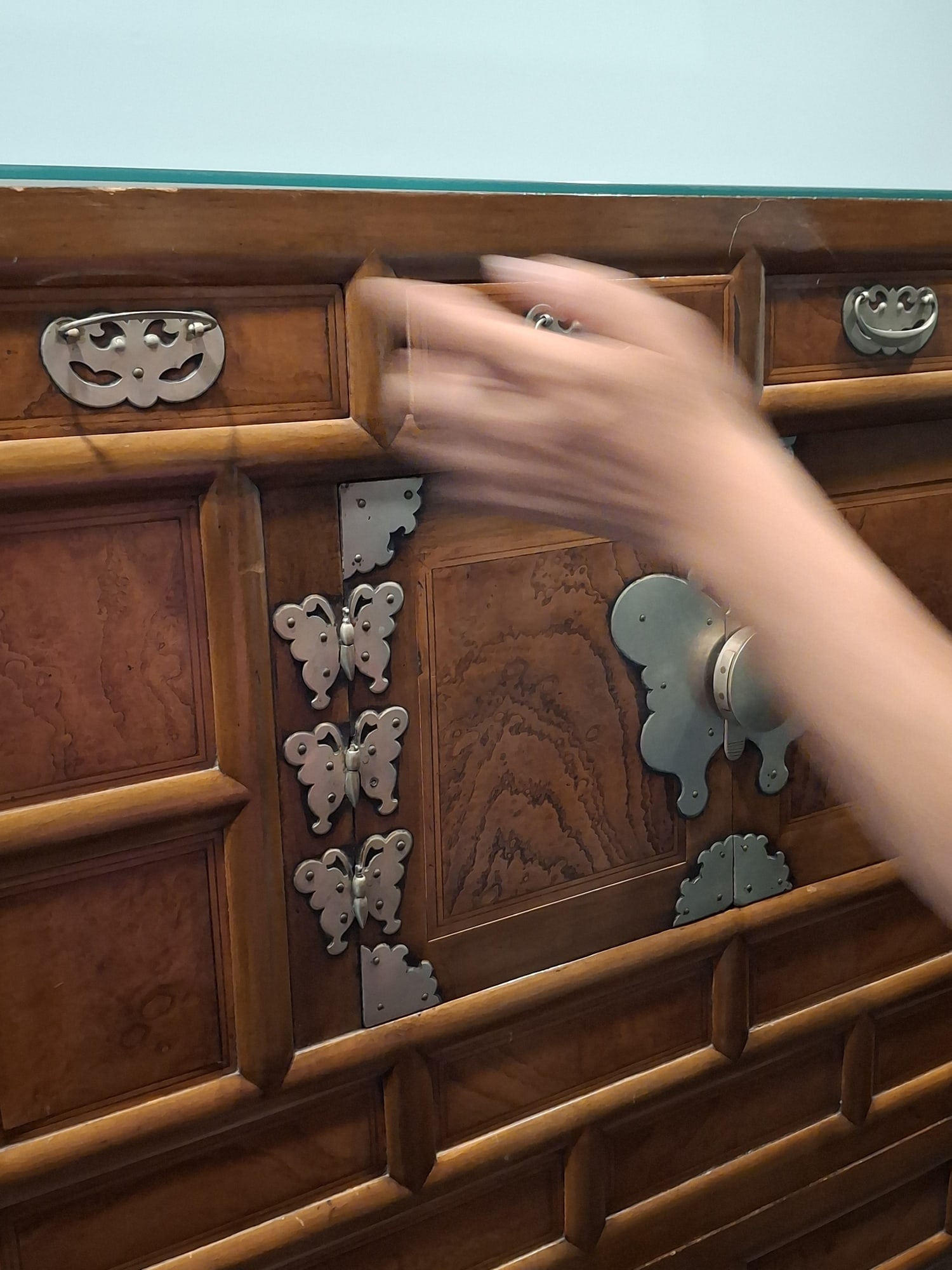 Stacked Two Korean Chests with Stands. - 7