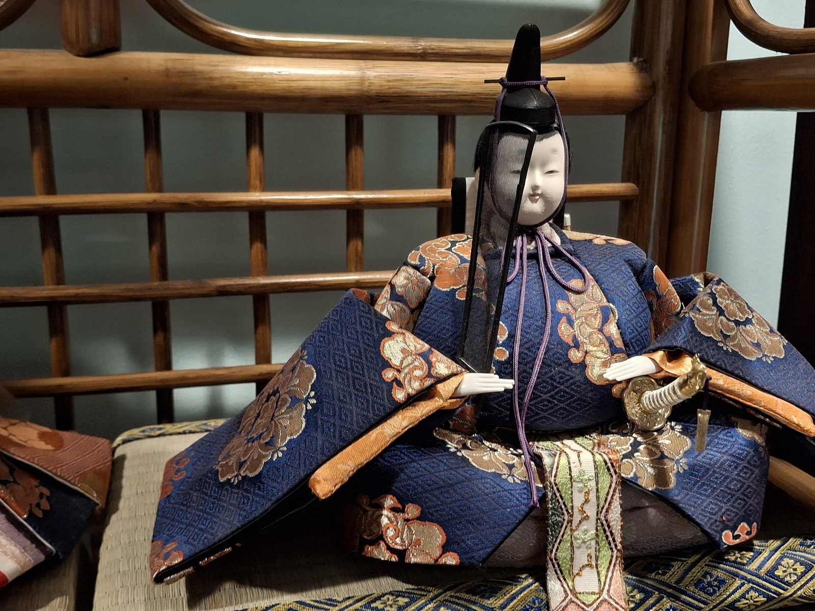 Two Japanese Dolls - 3