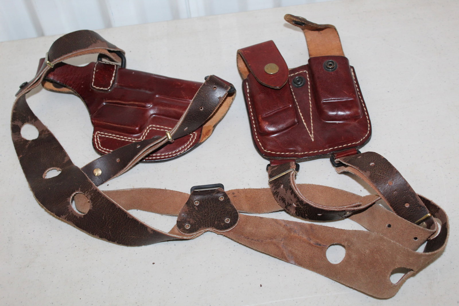 Leather Shoulder Holster: Leather Shoulder Holster. El Paso Made in South Africa.