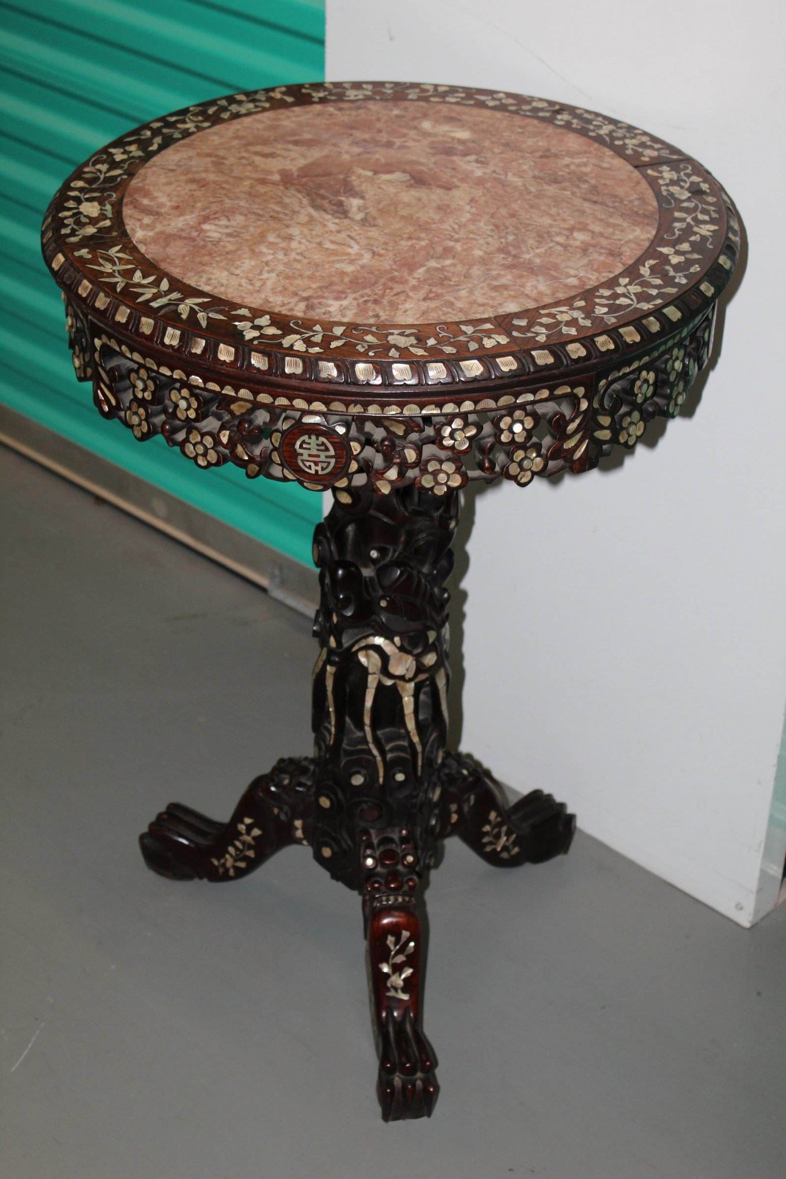 Chinese Marble Top Rosewood Round Table with Mother-of-pearl Inlay Decorations (1 of 12)