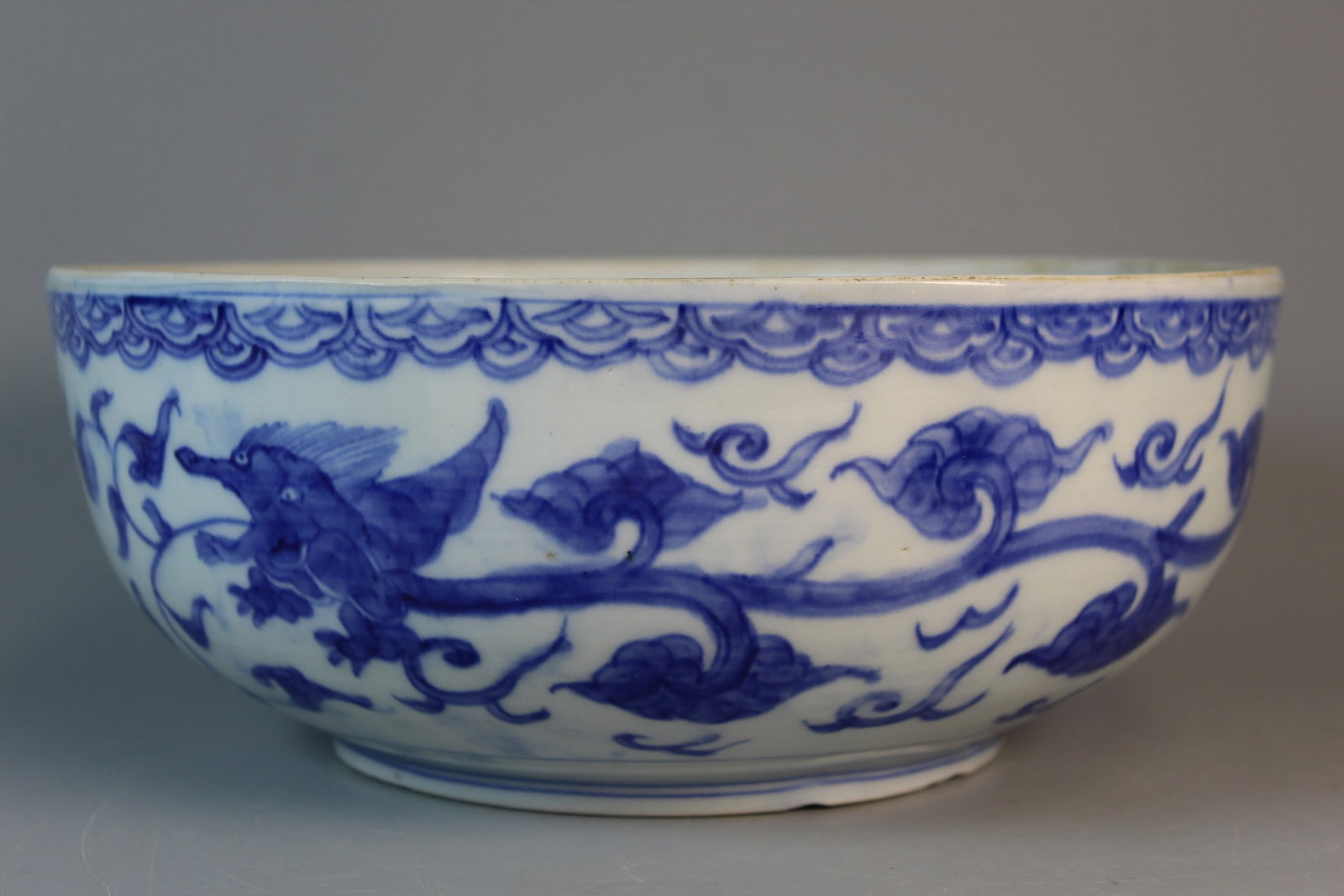Chinese Blue and White Porcelain Bowl: Chinese Blue and White Porcelain Bowl. Possibly Late Ming Period. Diam 9.5". H 4".