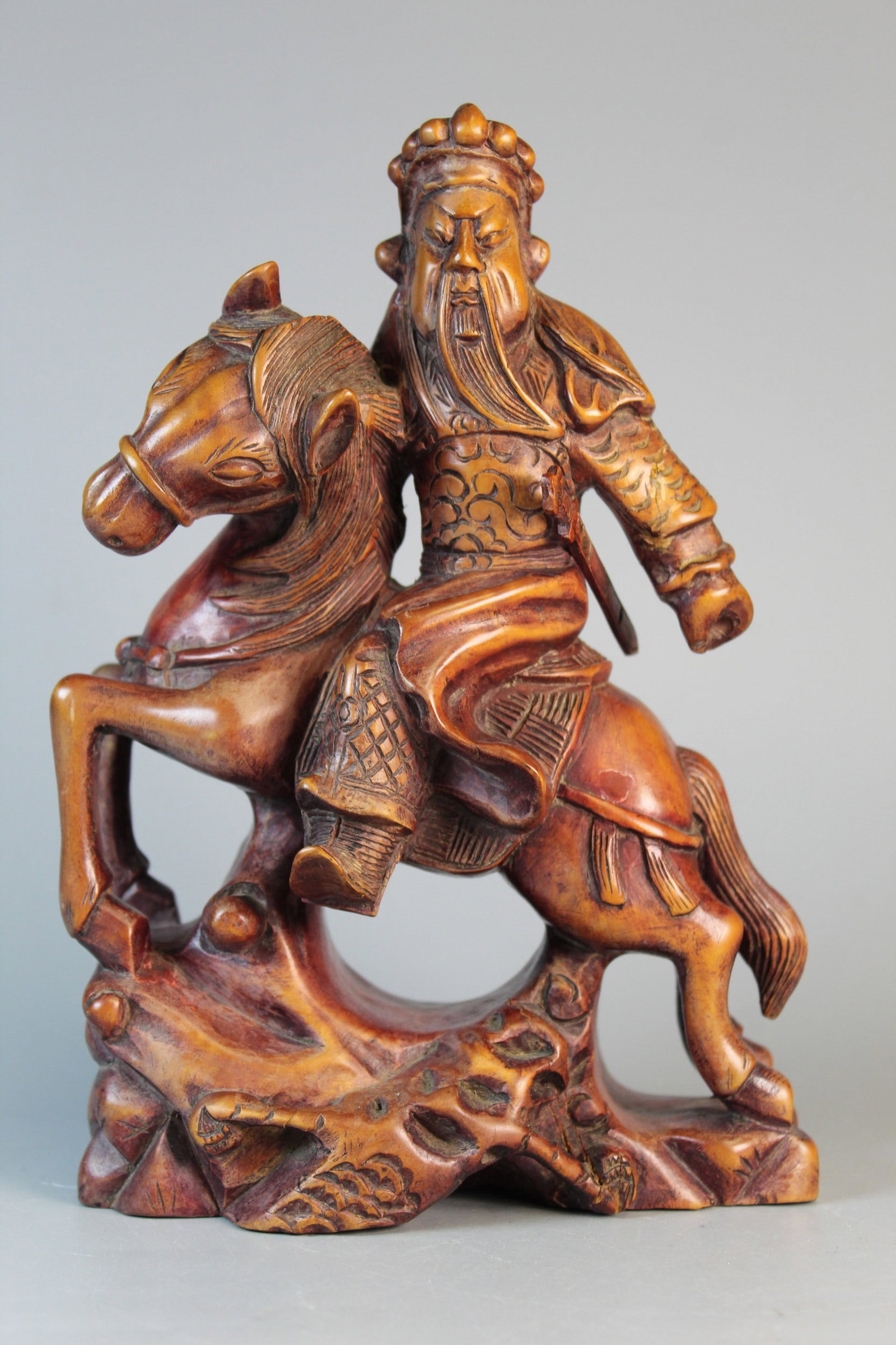 Chinese Carved Wood Statue Of Guanyu on a Horse (1 of 10)
