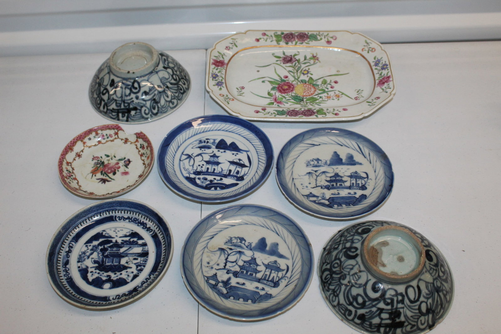 A Group of Chinese Export Dishes and Bowls (1 of 10)