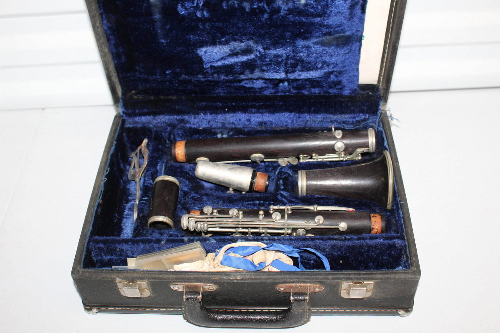 Evette Buffet Crampon Clarinet with Case (1 of 10)