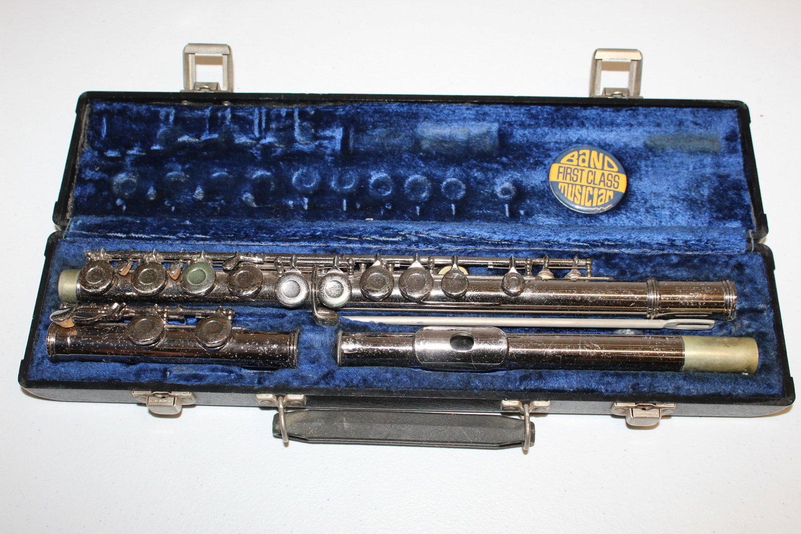 Gemeinhardt M2 Flute with Hard Case - 2