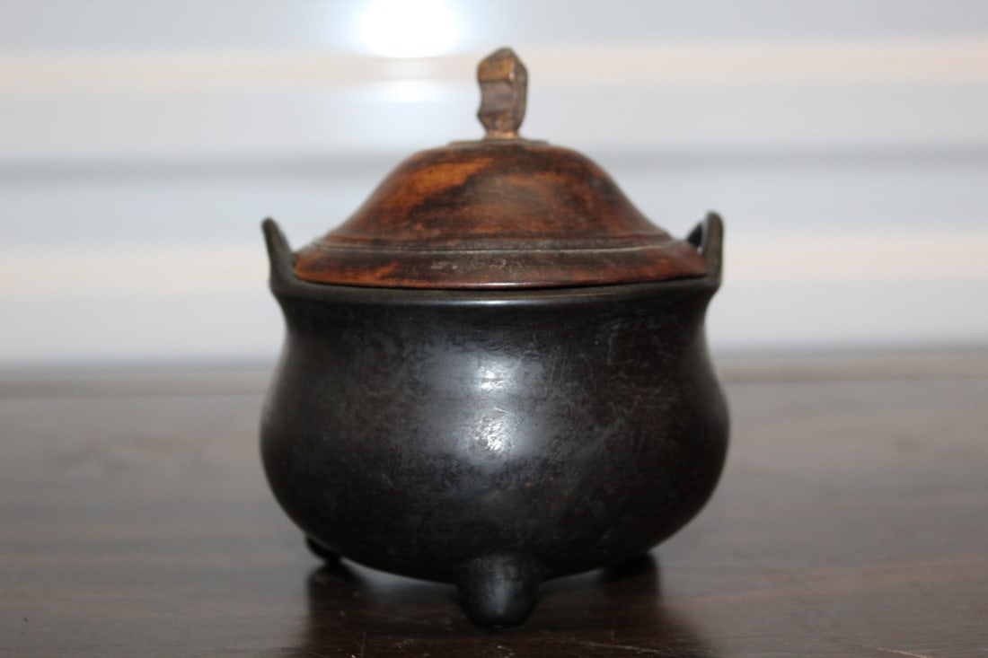 Chinese Bronze Incense Burner (1 of 6)