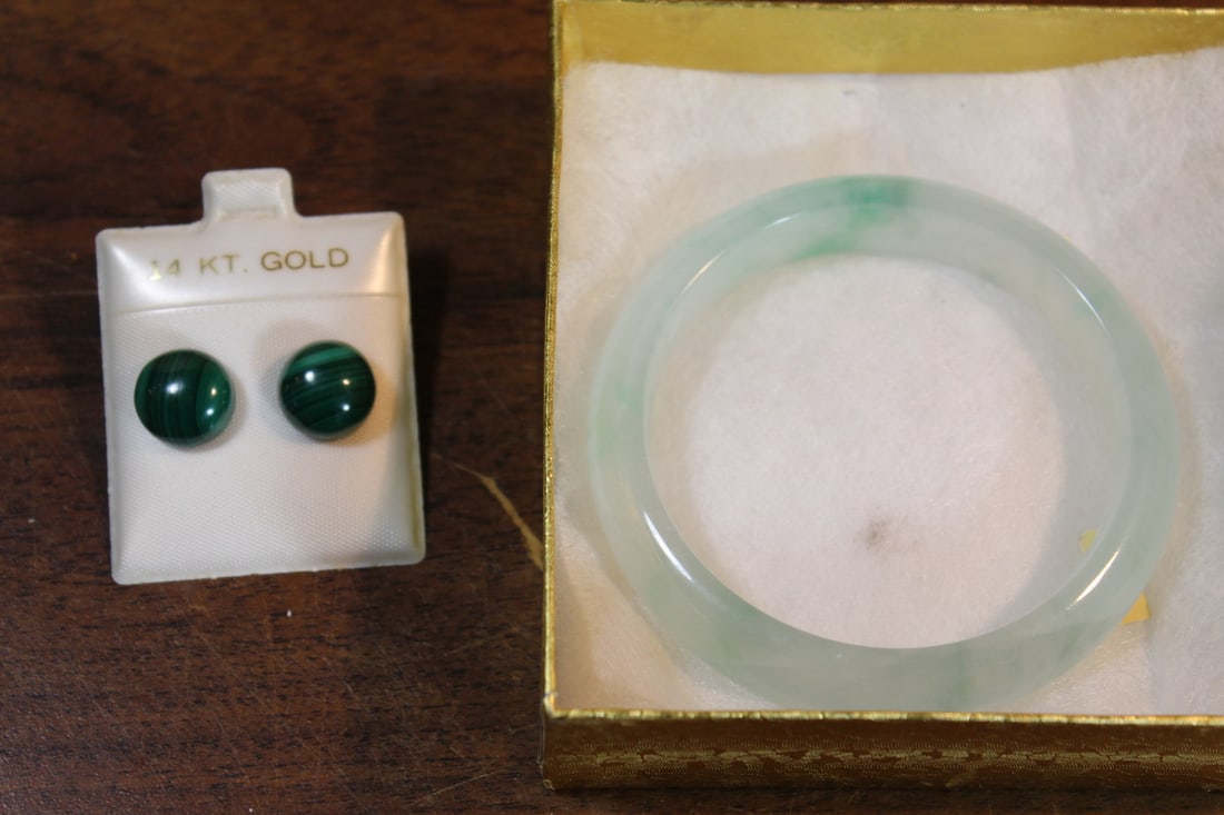 Chinese Jadeite Bangle and Pair of Malachite 14K Gold Ear Studs.: Chinese Jadeite Bangle and Pair of Malachite 14K Gold Ear Studs.. Inner Rim Diam 5.5 cm. As Is.