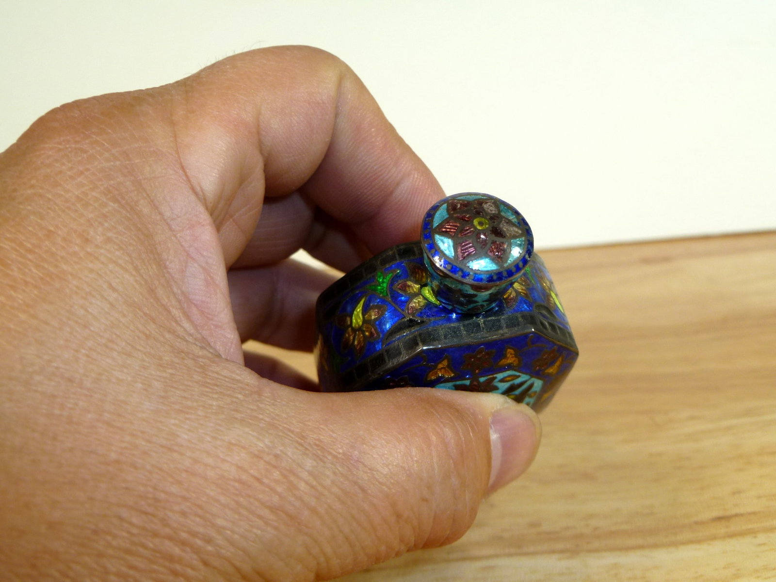 Antique Silver Snuff Bottle - 5